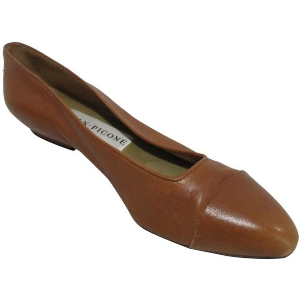 SAC*Evan Picone Cognac Caramel Brown Patent Flats